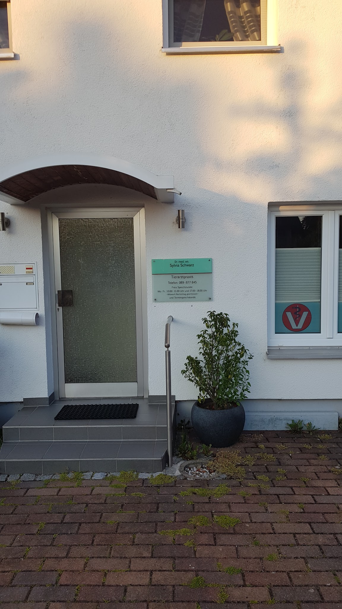 Dr. med. vet. Sylvia Schwarz