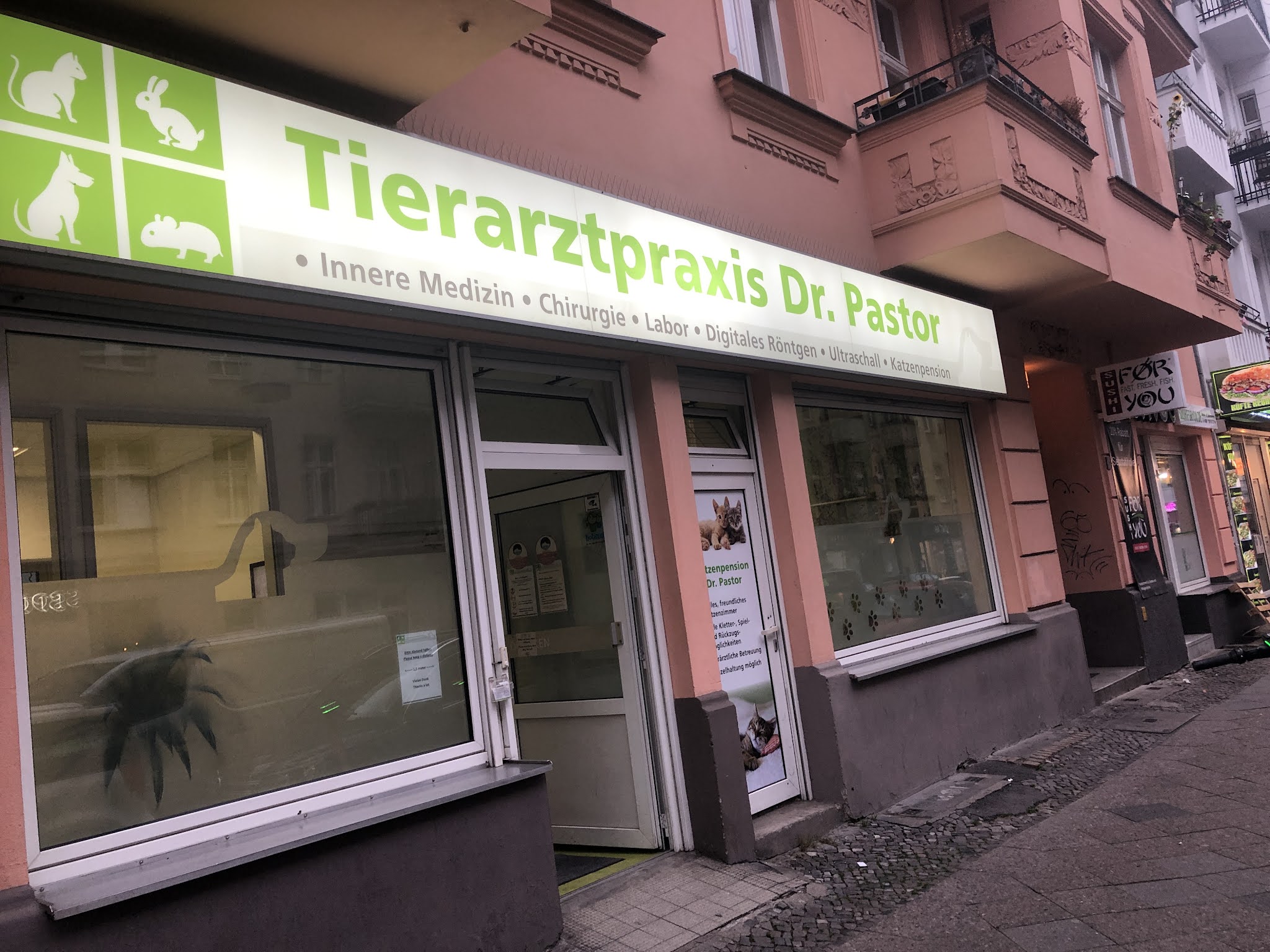 Dr.med.vet. Claudia Pastor Tierärztin