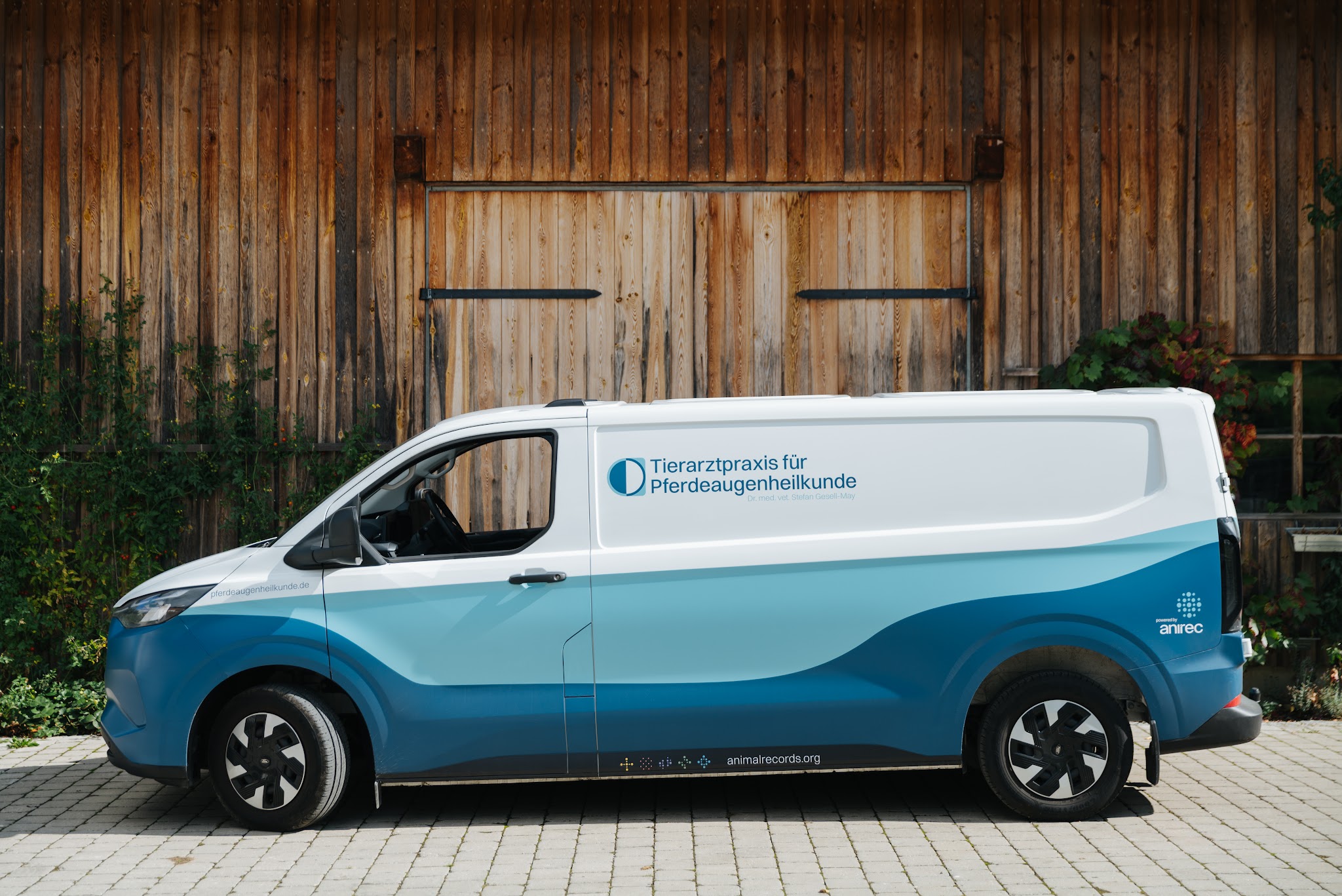 Tierarztpraxis für Pferdeaugenheilkunde