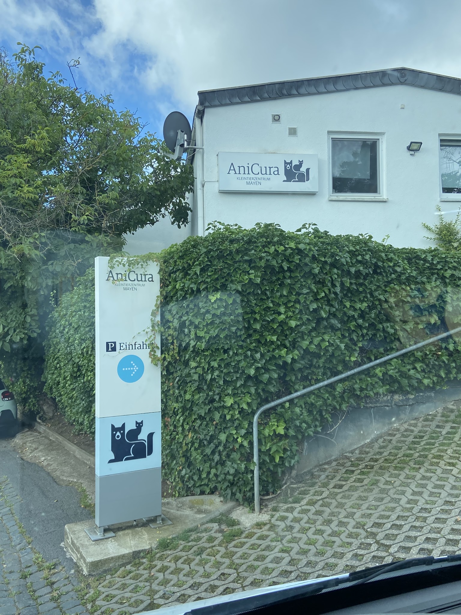 AniCura Kleintierzentrum Mayen – Bild
