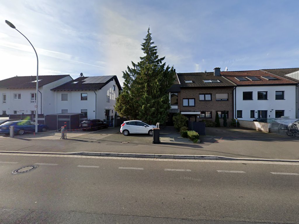 Aydinlandi Özay Dr. in Brühl – Praxisfoto 1