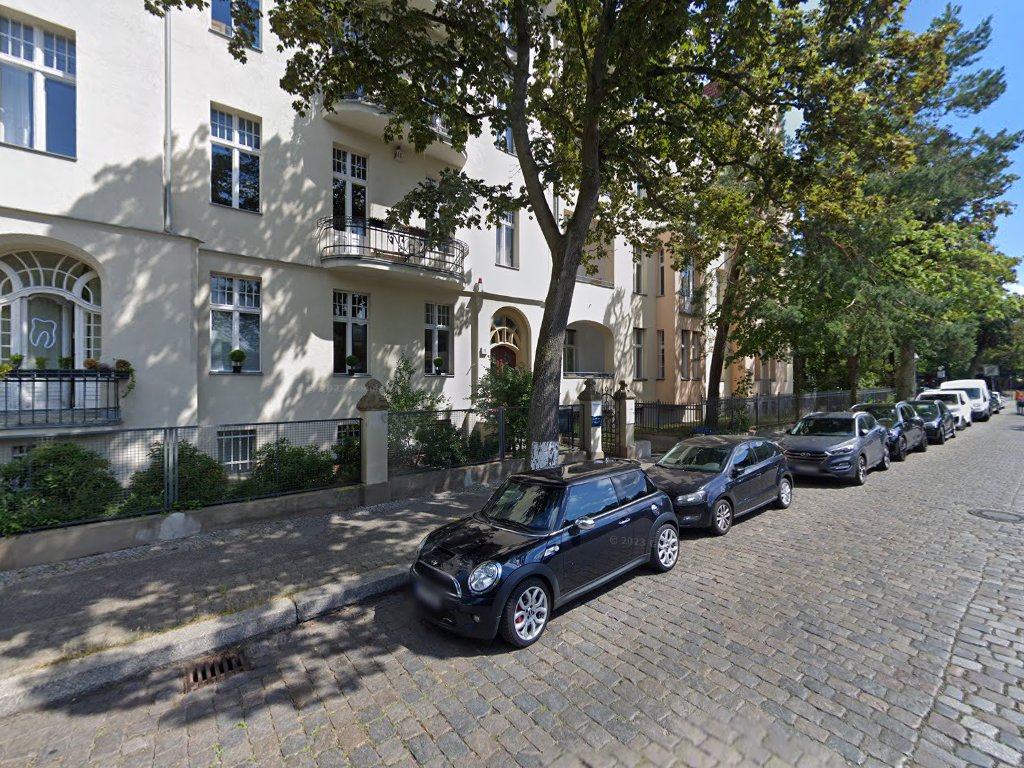 Dr.med.vet. Christine Loser Tierärztin in Berlin – Praxisfoto 2