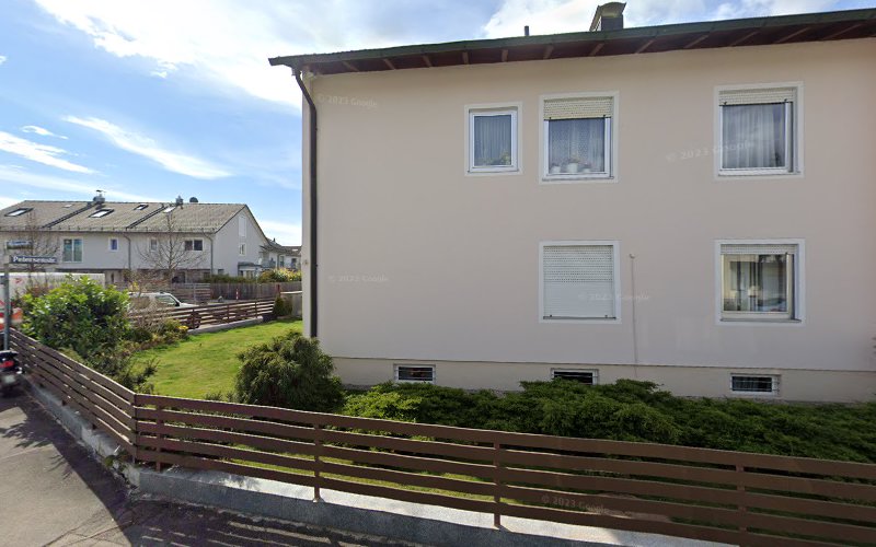 Dr.med.vet. Heiner Lamnek Tierarzt