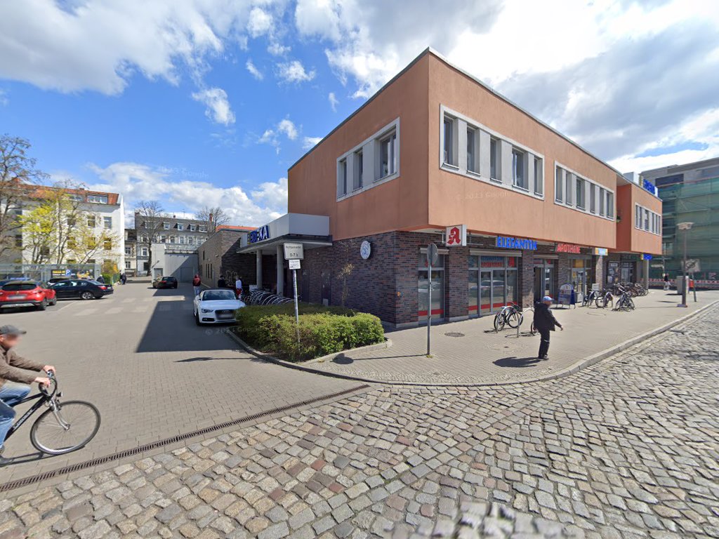 Jürgen Scheibner Tierarzt in Berlin – Praxisfoto 3