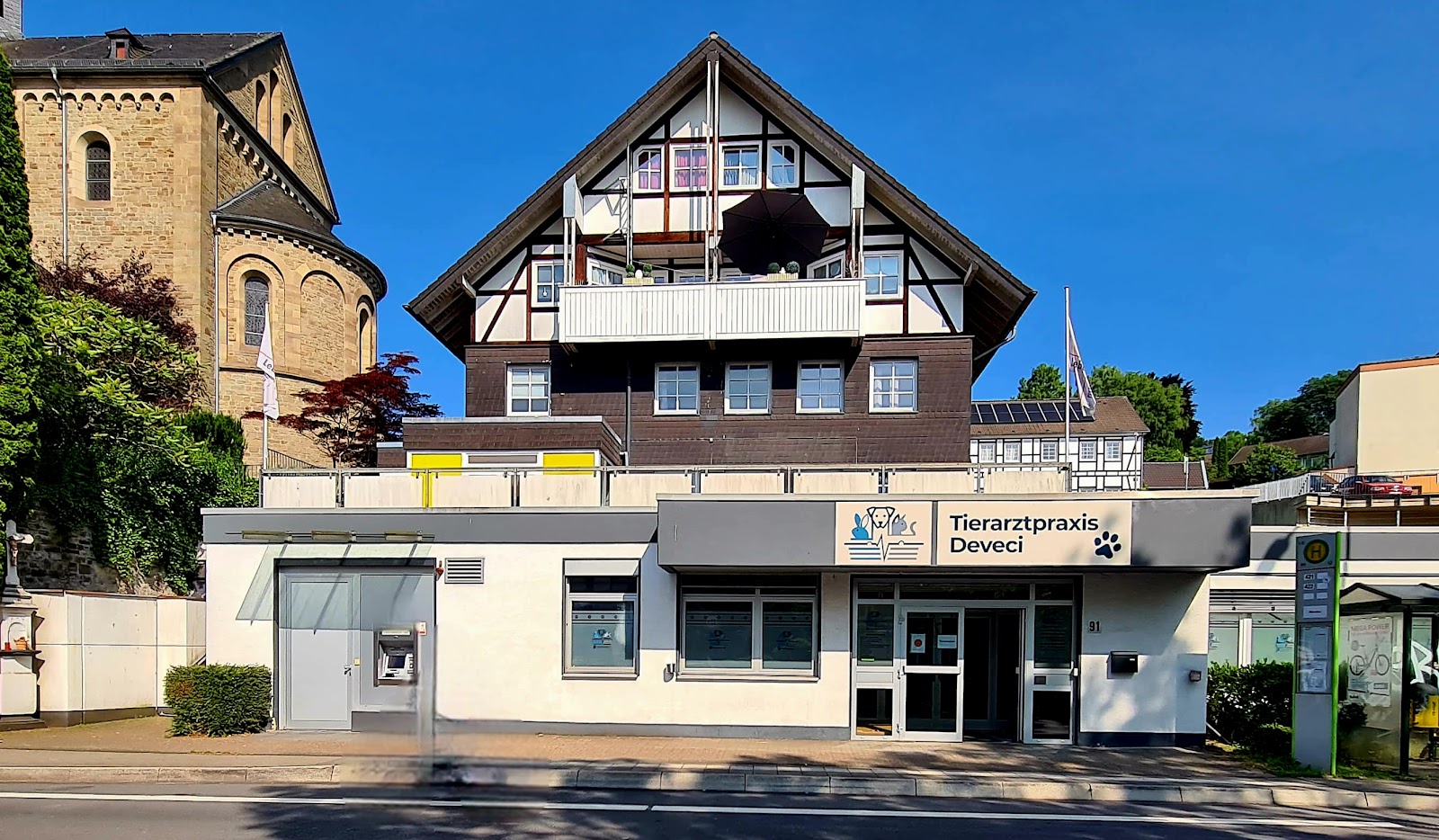 Tierarztpraxis Deveci in Overath – Praxisansicht