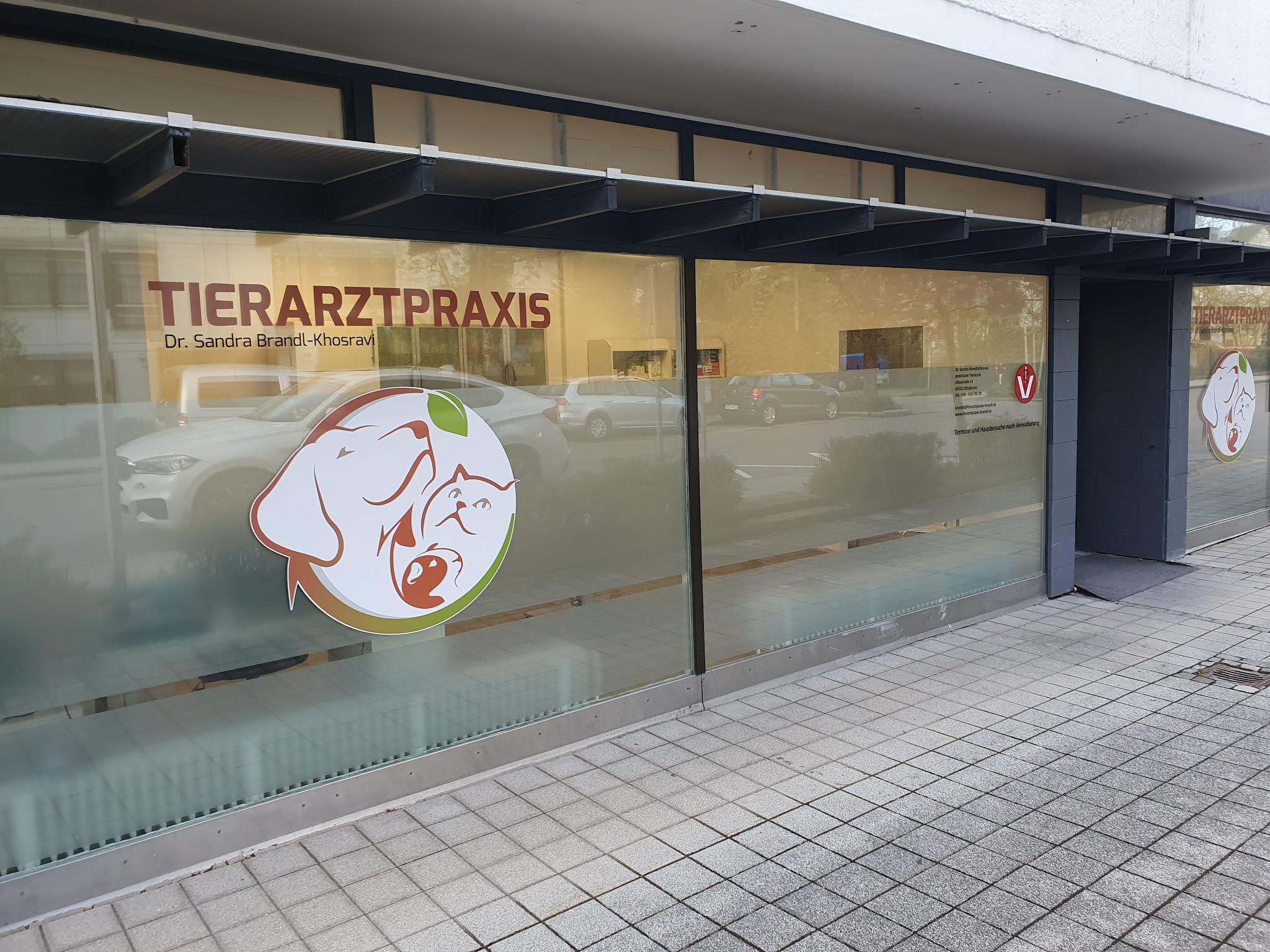 Tierarztpraxis Dr. Brandl-Khosravi – Bild