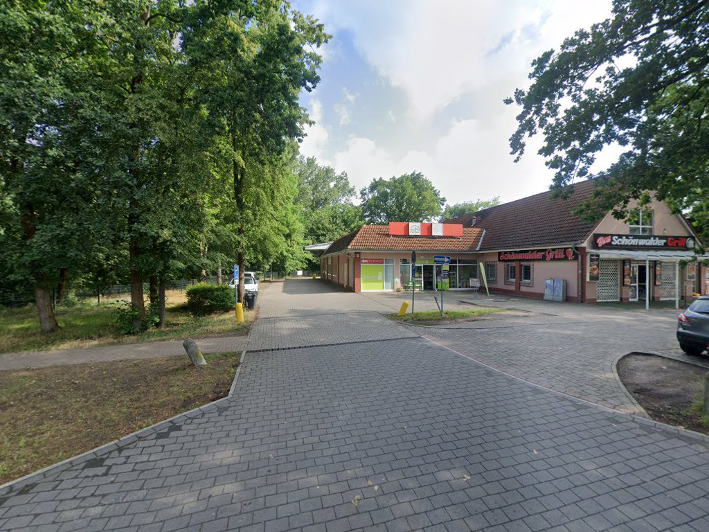 Tierarztpraxis Schönwalde Tierarzt Tobias Haubner & Team in Schönwalde-Glien – Praxisfoto 2